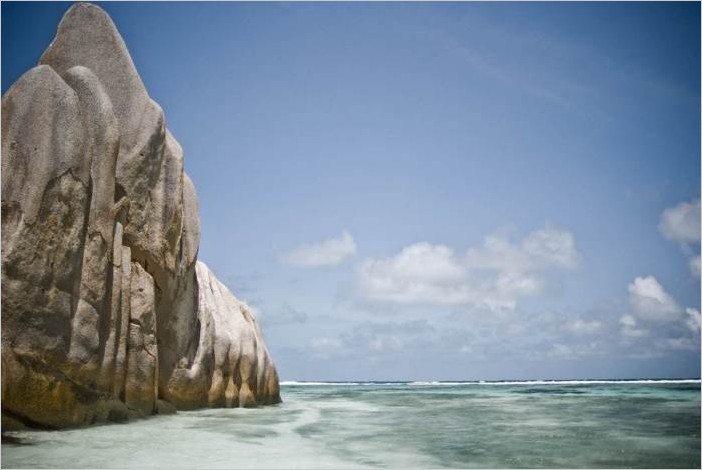 Самый красивый пляж в мире Ансе Сурс Д\’Аржан (Anse Source D\’Argent)