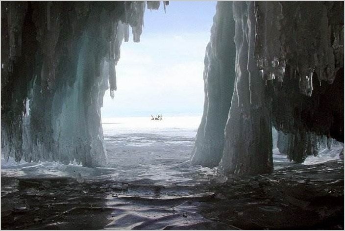 Байкал зимой (14 фото)