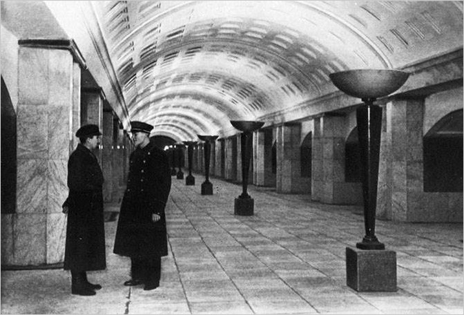 Московское метро 1935 года (15 фото)