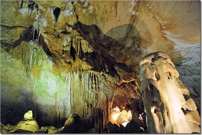 Мраморная пещера фото