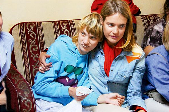 Почему сестру Натальи Водяновой выгнали из кафе