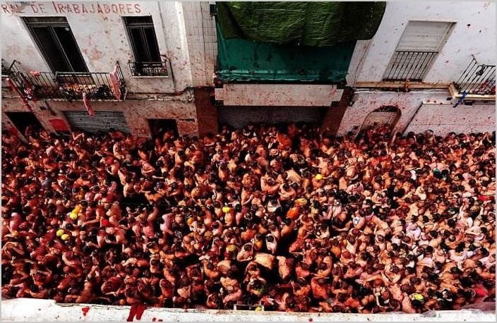 Фестиваль Томатина в Испании (15 фото)