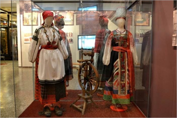 Российский Этнографический музей: Русские