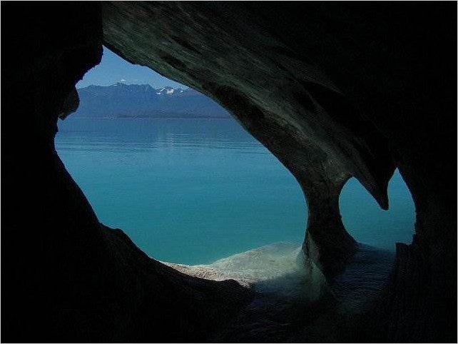 Мраморные пещеры Las Cavernas de Marmol