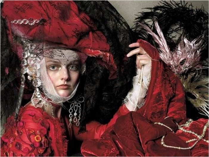 Steven Meisel серия фотографий Couture