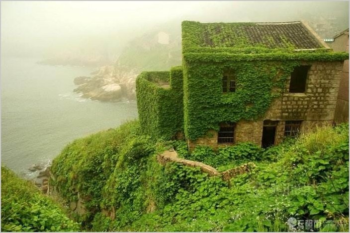 Деревня-призрак на острове Гохуи. Фотограф Юхонь Тань (Tang Yuhong)