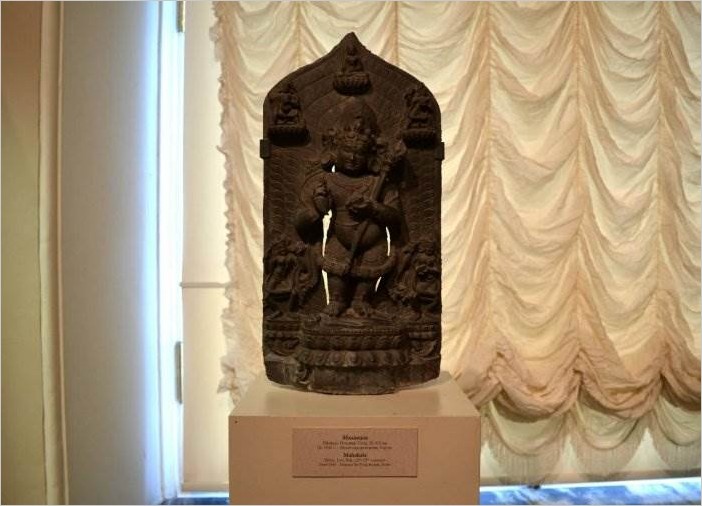 Искусство Индии I в. до н.э. — XIX в. Залы Эрмитажа