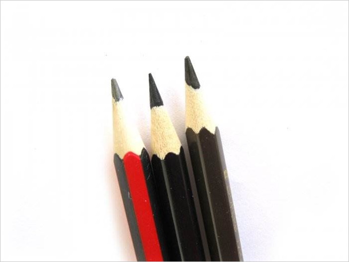 Как рисовать Чужого поэтапно карандашом