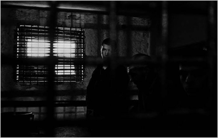 Фотограф Александр Гляделов «Человек и тюрьма»
