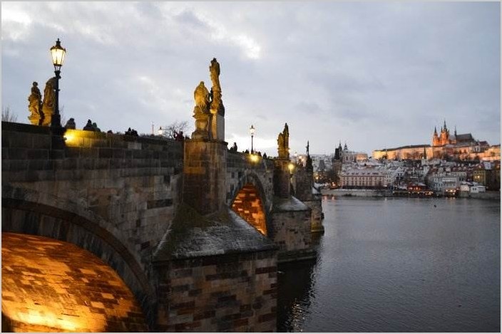 Достопримечательности Праги: Карлов мост