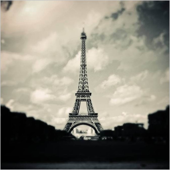 Чёрно-белый Париж. Фотограф Alexandre Bordereau