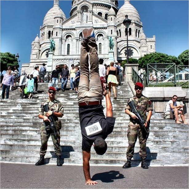 Фотограф Kapstand — Париж вверх тормашками