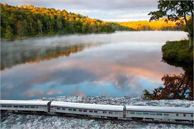 Канадец — поезд-призрак путешествует по Канаде. Фотограф Джефф Фризен
