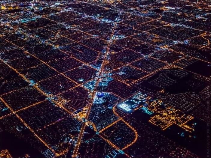 Ночной Лас-Вегас с высоты птичьего полёта, фотограф Винсент Лафорет