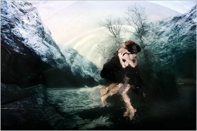 Финский фотограф Susanna Majuri. Танцы под водой