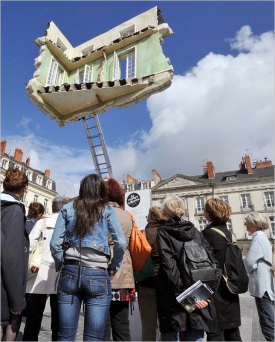 Уличный сюрреализм (во время фестивалей Estuaire и Le Voyage a Nantes)