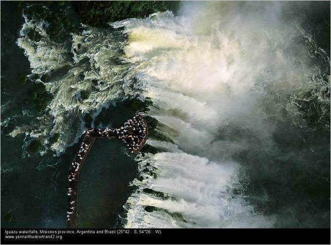 Фотограф Yann Arthus-Bertrand. Аргентина с высоты птичьего полёта